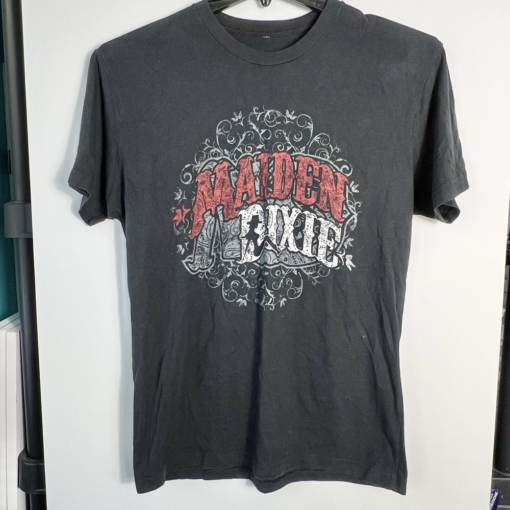 Maiden Dixie Womens Size M Black Graphic T-Shirt Y2K‎ Rock Tee No Tags VGC